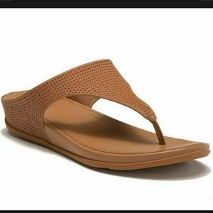 NEW in box FitFlop Banda Toe Post Perforated Light Tan Leather Thong sandal - 6
